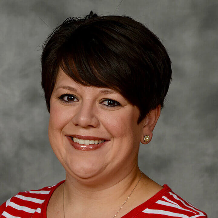 Alli Raymond portrait