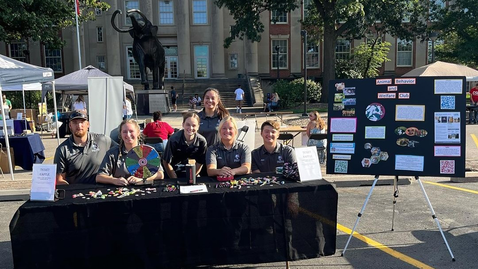 Animal Behavior and Welfare Club at the club fair