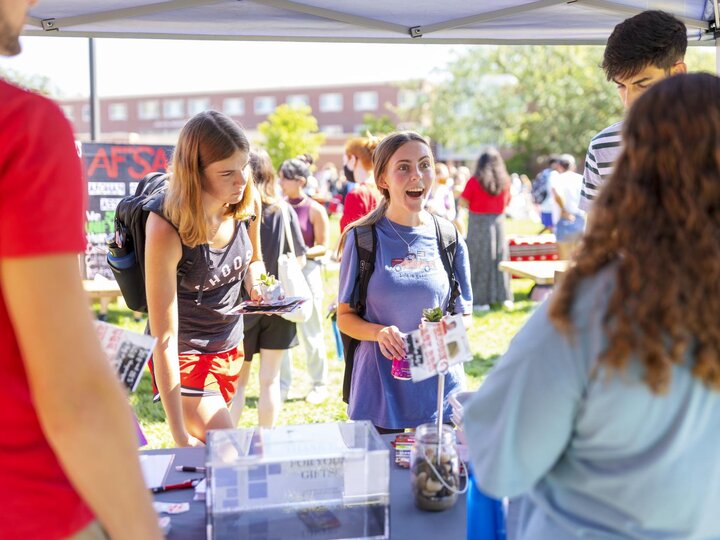 students at involvement fair