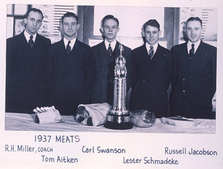 1937 Meat Judging Team